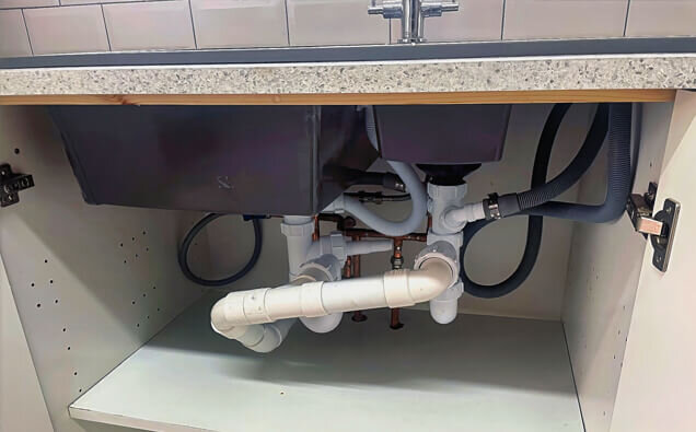 https://blockeddrainsbassendean.com.au/uploads/2025/07/blocked-sink-20688.jpg